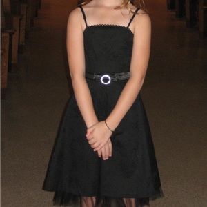 Girls black size 7 Un Deux Trois dress